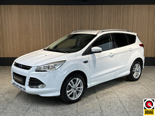 Ford Kuga 1.5 Titanium Styling Pack NL auto | Stoelverwarming | Trekhaak | Camera