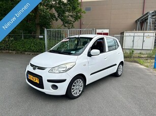 Hyundai i10 1.25i Dynamic Cool LEUKE AUTO RIJD EN SCHAKELT