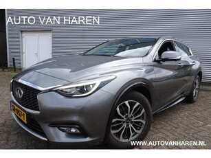 Infiniti Q30 1.6 TURBO NAVIGATIE STOELVERWARMING CAMERA