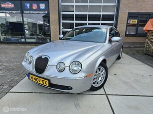 Jaguar S-type 2.5 V6 PRACHTIGE AUTO! UNIEK