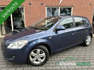 Kia cee'd 1.4 All Stars VERKOCHT! NIEUWE APK / GOED OH /