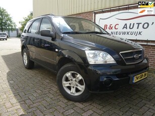 Kia Sorento 2.4i LX / AC / AIRCO / !!! LOOPT OP 3 CYLINDERS