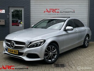 Mercedes C-klasse 180 PrestigeSchuifdakDealer onderhouden!