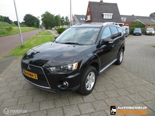 Mitsubishi Outlander 2.0 Intro Edition automaat zeer mooi