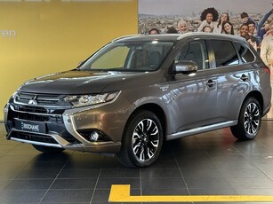 Mitsubishi Outlander 2.0 PHEV Prestige 1e EIGENAAR /