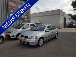 Opel Astra 1.6 i Comfort uitvoering stuurbekrachtiging /