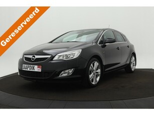 Opel Astra BWJ 2012 180 PK 1.6 Turbo Cosmo TREKHAAK / CRUSE