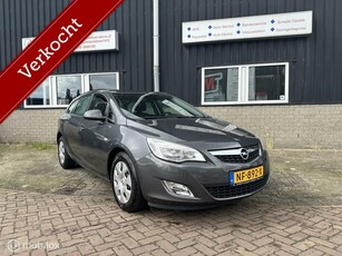 Opel Astra Sports Tourer 1.3 CDTi S/S Edition * Airco *