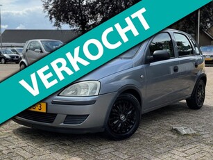 Opel Corsa 1.0-12V Essentia 5 DEURS 65DKM!! NIEUWE APK