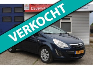 Opel Corsa 1.2-16V Cosmo 5 deurs automaat, nette zuinige