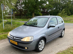 Opel Corsa 1.2-16V Elegance Airco!