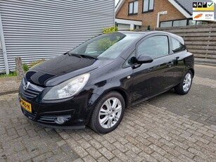 Opel Corsa 1.4-16V Airco Bj:2011