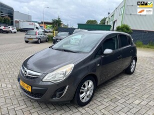 Opel Corsa 1.4-16V Cosmo