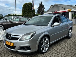 Opel Vectra 2.2i GTS Automaat 2007 Youngtimer Schuifdak