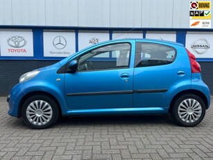 Peugeot 107 1.0-12V XR 10-2005 157000km NWE.APK 1850eu