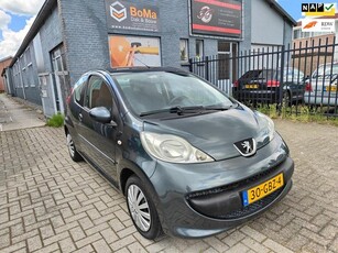 Peugeot 107 1.0-12V XS ( Apk 05-07-2025 )