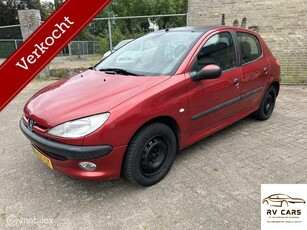 Peugeot 206 1.4 Gentry Automaat Apk 10-07-2025