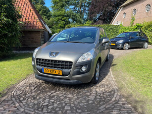 Peugeot 3008 1.6 HDiF ST-DIESEL-AUTOMAAT-96.000KM!!!