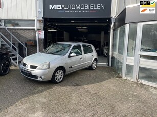 Renault Clio 1.2-16V Privilège