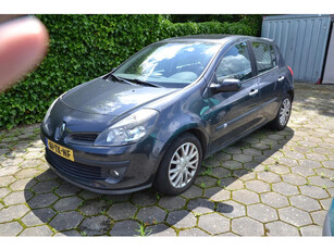 Renault Clio 1.6-16V Exception mooi en goede auto automaat abs airco navi cruise control velgen