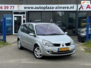 Renault Grand Scénic 2.0-16V Tech Line Automaat Pano Navi