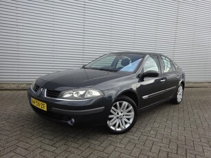 Renault Laguna 2.0-16V Privilège Lm velgen / Trekhaak /