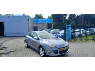 Renault Mégane 1.6 Dynamique Ecc lmv xenon nw db riem