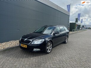 Skoda Octavia Combi 2.0 TDI Ambition * 100% Onderhouden *