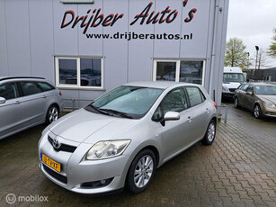 Toyota Auris 2.0 D-4D Luna Business