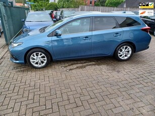 Toyota Auris Touring Sports 1.8 Hybrid Dynamic Go