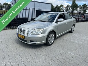 Toyota Avensis 1.8 VVTi Linea Luna Clima