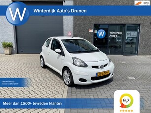 Toyota Aygo 1.0-12V Airco! Boekjes! Rijklaar! Nieuwe Apk!