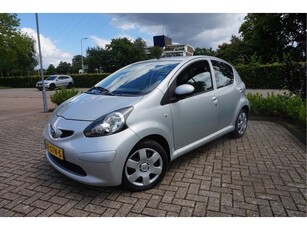 Toyota Aygo 1.0-12V + AUTOMAAT Dealerauto! (bj 2008)