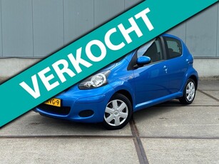 Toyota Aygo 1.0-12V navi, cruise, Airco, eerste eigenaar!