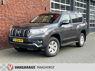 Toyota Land Cruiser 2.8 D-4D-F Comfort High Roof Window Van AchteruitrijCam./PDC/LED/DAB/Nav/Clima/Airco/Cruise/Trekhaak/Bluetooth