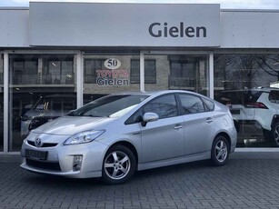 Toyota Prius 1.8 Full Hybrid Comfort | Parkeersensoren, Head up display, Climate control, Radio/CD-Speler, Lichtmetalen velgen, Zeer netjes!