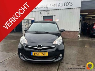 Toyota Verso-S 1.3 VVT-i Dynamic