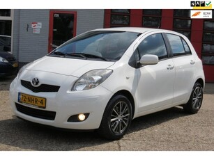 Toyota Yaris 1.3 VVTi Aspiration ,5 DEURS, AIRCO, CAMERA