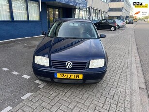 Volkswagen Bora 2.0 Comfortline ((( AIRCO )))