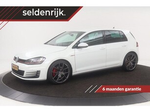 Volkswagen Golf 2.0 GTI DSG Stoelverwarming Xenon