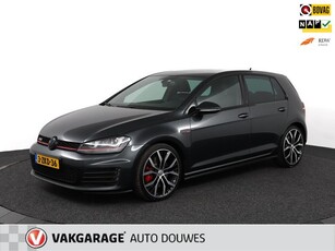 Volkswagen Golf 2.0 TSI GTI Performance 1e eigenaar NAP