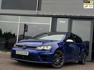 Volkswagen Golf 2.0 TSI R 4Motion