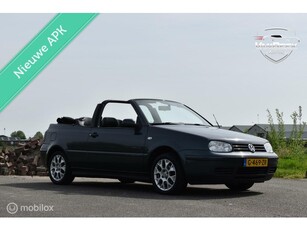 Volkswagen Golf Cabrio 2.0 Highline apk