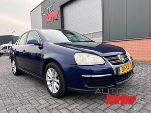 Volkswagen Jetta 2.0 FSI (geen APK) (bj 2006)