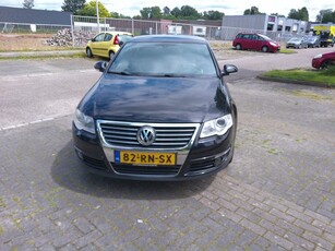 Volkswagen Passat 2.0 FSI HIGHLINE