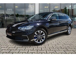 Volkswagen Passat Variant 1.4 TSI PHEV GTE Business