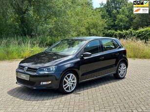 Volkswagen Polo 1.2 TSI Highline 105PK I R-LINE VELGEN I