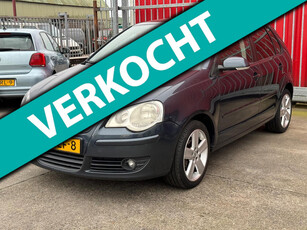 Volkswagen Polo 1.4-16V Comfortline *AIRCO*