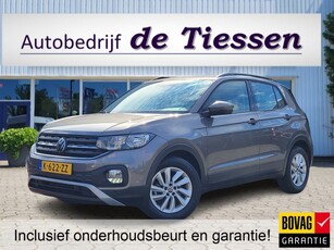 Volkswagen T-Cross 1.0 TSI DSG Life Executive, App connect