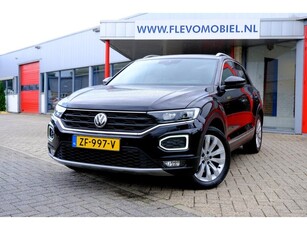 Volkswagen T-Roc 1.5 TSI 150pk Sport Virtual